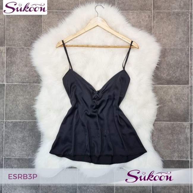 -Ensemble satin noir en 3 pieces avec plumes...