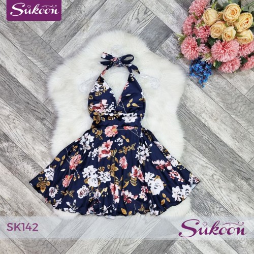 فستان قطيفة شتوي… دفء وأناقة بلمسة أزهار 🌺 -SK142-