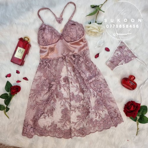 nuisette court en satin