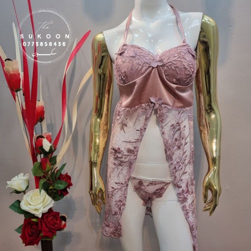 nuisette court en satin